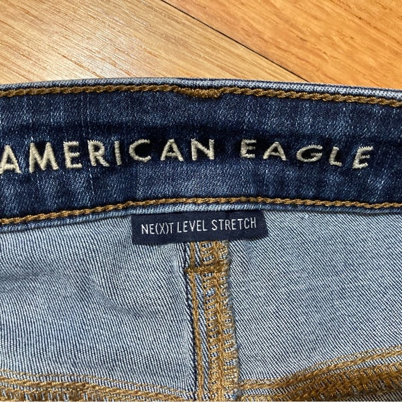 American Eagle Shorts - Picture 3 of 3